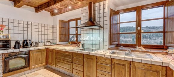 4 bedrooms House in Vilaflor, Spain No. 29767 21