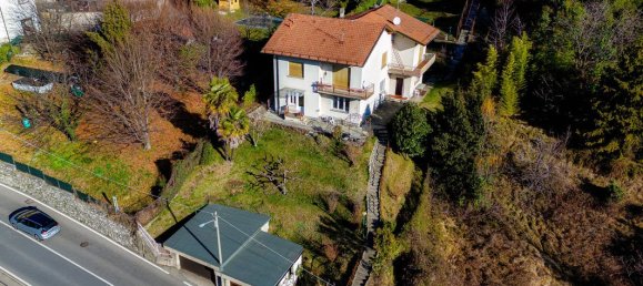 4 bedrooms House in Como, Italy No. 63935 13