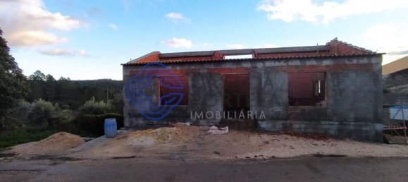 2 bedrooms House in Olalhas, Portugal No. 14524 6