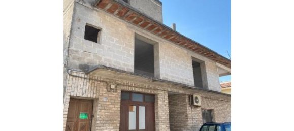 5-salle Appartement à Sava, Italy No. 252702 2