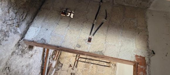 5-salle Appartement à Sava, Italy No. 252702 7