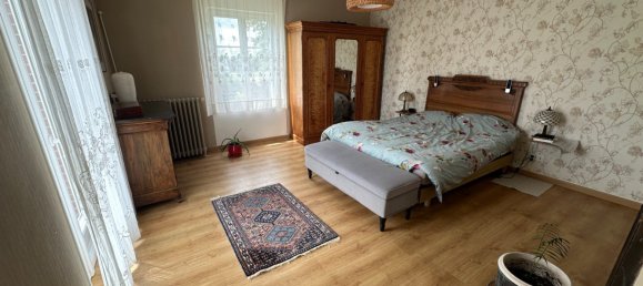 Casa de 4 dormitorios en Gien, France No. 251690 6