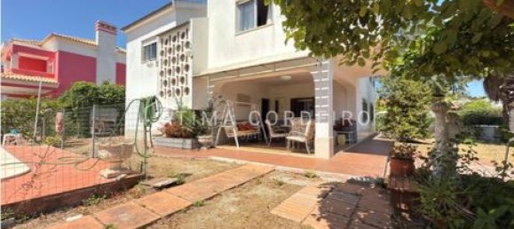 6 bedrooms House in Corroios, Portugal No. 239412 2