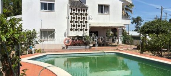 6 bedrooms House in Corroios, Portugal No. 239412 3