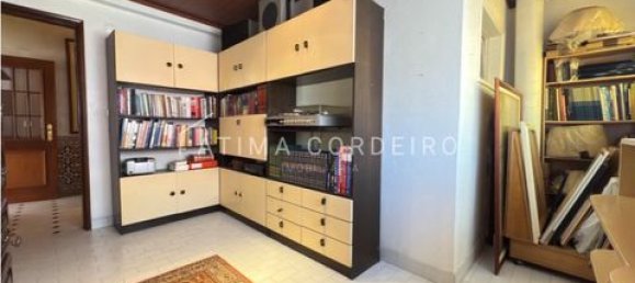 6 bedrooms House in Corroios, Portugal No. 239412 37