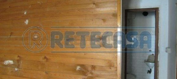 38m² Garage in Siena, Italy No. 324606 2