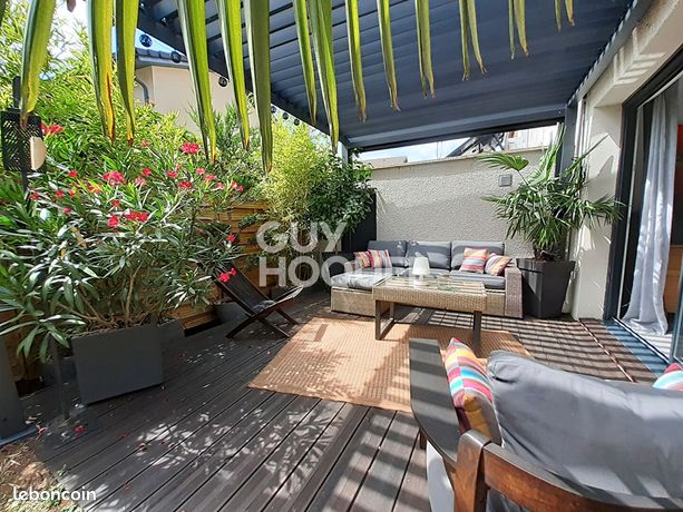 Casa de 3 dormitorios en Beynost, France No. 313421