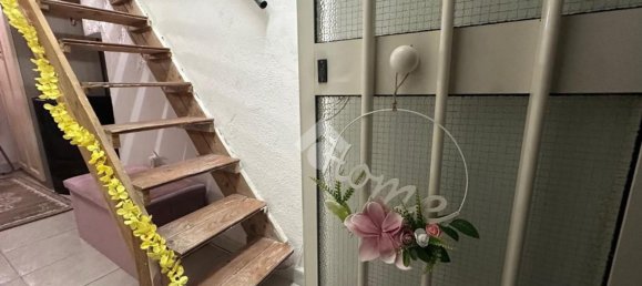 Studio in Naples, Italy, Nr. 30914 24