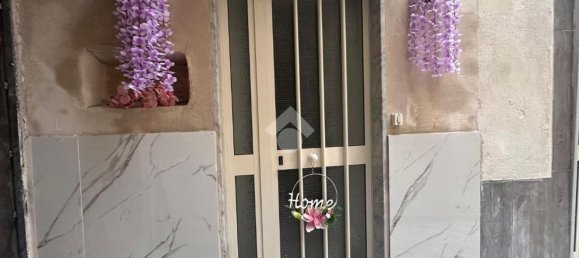 Studio in Naples, Italy, Nr. 30914 40