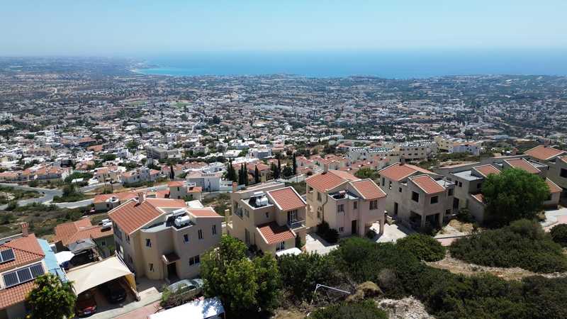 6 bedrooms House in Pegeia, Cyprus No. 13831