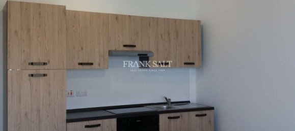 Квартира с 2 спальнями в Сент-Джулианс, Мальта № 9591 3