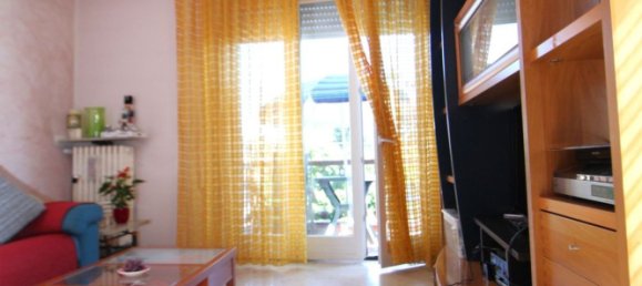 Apartamento de 3 divisões em Gallarate, Italy N.º 287752 4