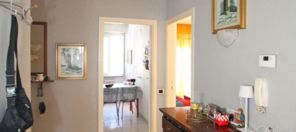 Apartamento de 3 divisões em Gallarate, Italy N.º 287752 8