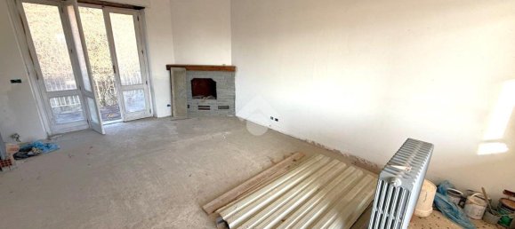 3غرفة شقة في Pralormo, Italy رقم 120823 3