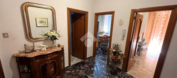 Apartamento de 2 dormitorios en Altamura, Italy No. 347354 4