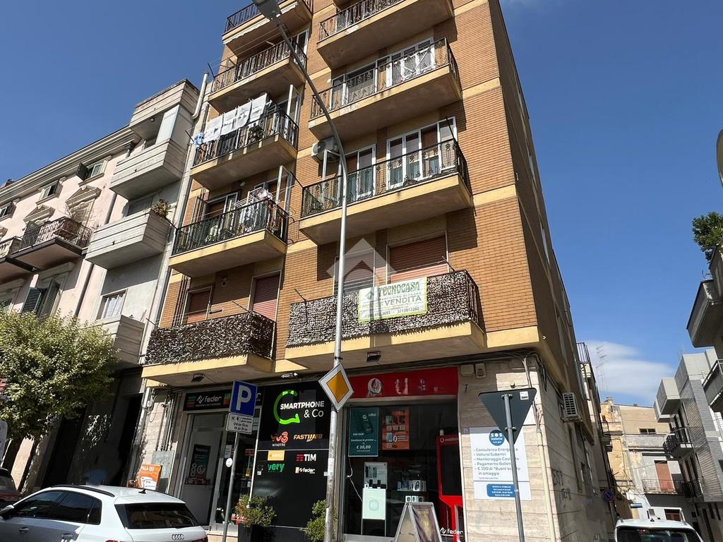 Apartamento de 2 dormitorios en Altamura, Italy No. 347354