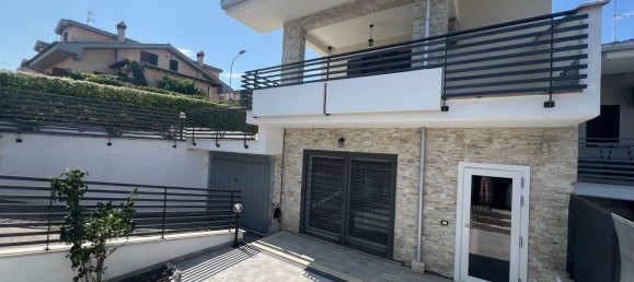 4-Zimmer Villa in Guidonia Montecelio, Italy, Nr. 298425 4