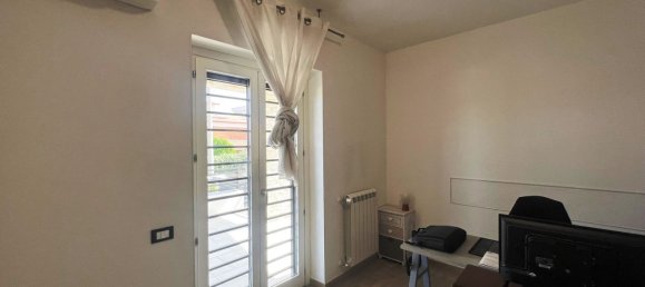 4-Zimmer Villa in Guidonia Montecelio, Italy, Nr. 298425 31