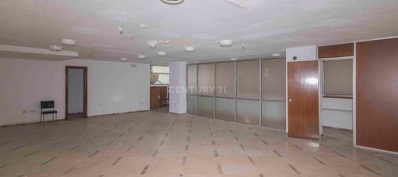 Коммерческая недвижимость 593м² в Гранада, Испания № 73882 21