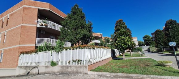 Apartamento de 2 habitaciónes en Rome, Italy No. 281402 2