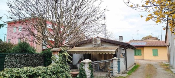 1 bedroom House in Concordia sulla Secchia, Italy No. 217752 2