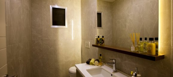 Apartamento 2+1 em Istanbul, Turkey N.º 7954 8