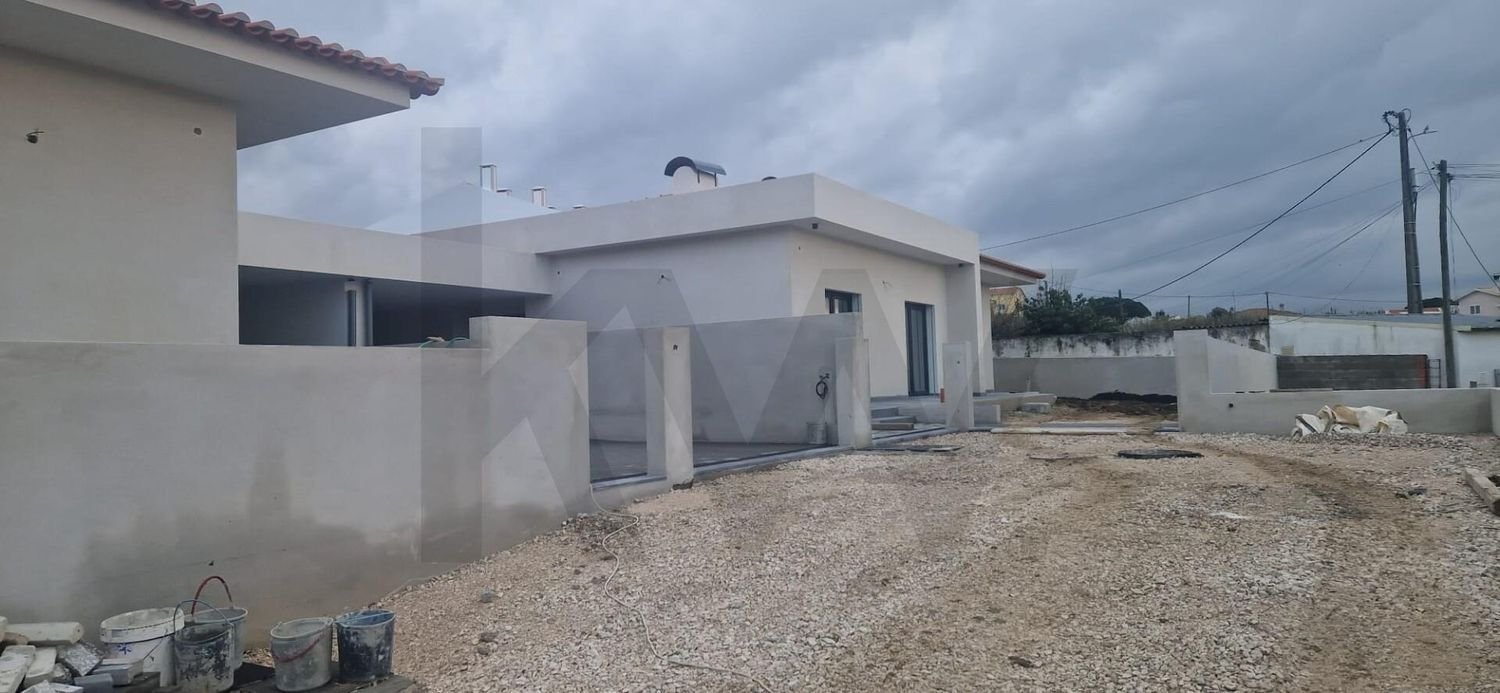 4 bedrooms House in Mafra, Portugal No. 102556