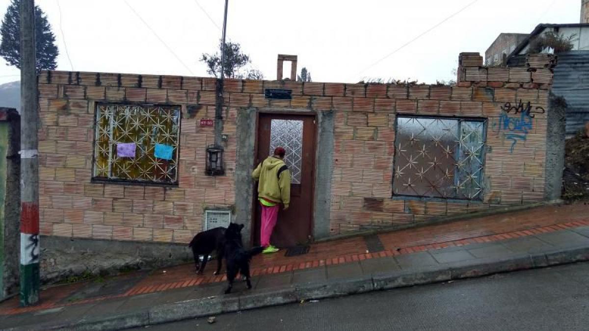 4 bedrooms House in Bogota, Colombia No. 10027