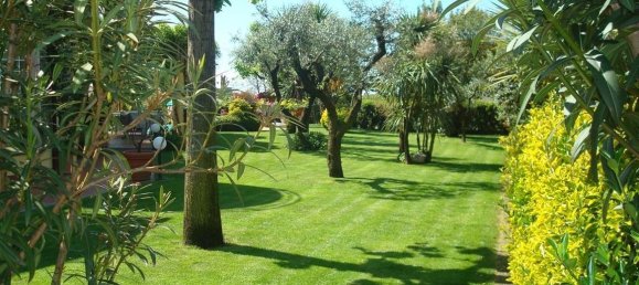 5 bedrooms Villa in Massa, Italy No. 237317 28