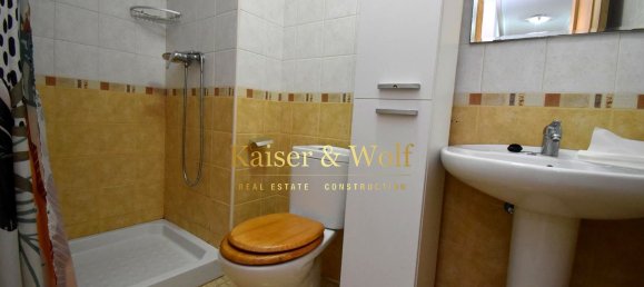 Apartamento de 3 dormitorios en Alicante, Spain No. 184350 12