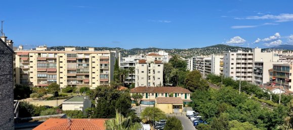 2 bedrooms Apartment in Antibes, France No. 293041 15