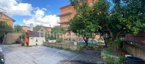 2 Schlafzimmer Wohnung in Rome, Italy, Nr. 312845 15