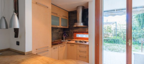 2غرفة شقة في Rome, Italy رقم 213166 18