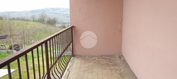 4 bedrooms House in Stradella, Italy No. 129481 42