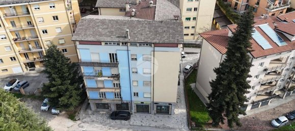 3 chambres Appartement à L'Aquila, Italy No. 30581 2