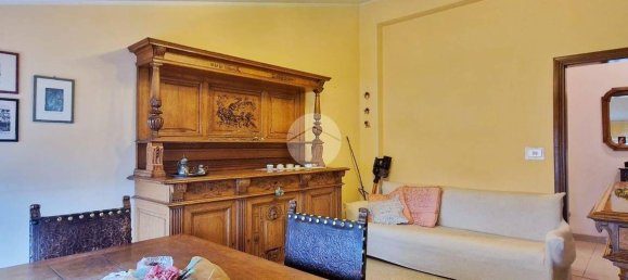 3 chambres Appartement à L'Aquila, Italy No. 30581 6