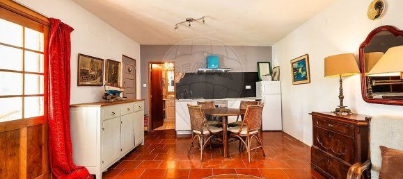 Estudio en Marinha Grande, Portugal No. 27470 8