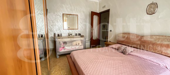 2 rooms Apartment in Naples, Italy No. 277728 7