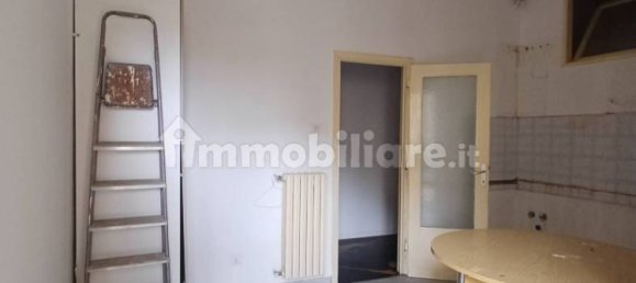 2 bedrooms Apartment in Florence, Italy No. 370805 16