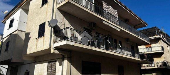 Квартира с 2 спальнями в Корильяно Калабро, Италия № 172712 4