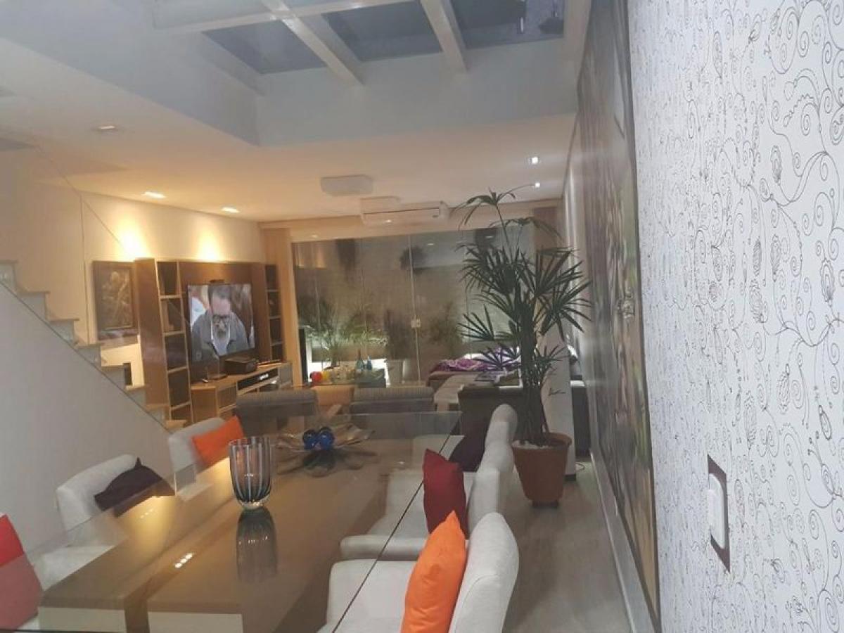 Casa de 2 dormitorios en Sao Paulo, Brazil No. 496708