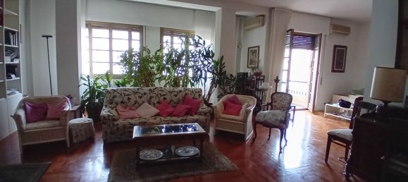 8 rooms Apartment in Savona, Italy No. 161658 13