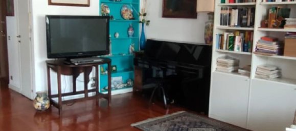 8 rooms Apartment in Savona, Italy No. 161658 4