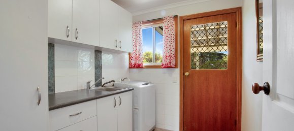 3 غرف نوم مزرعة في Leongatha, Australia رقم 875 23