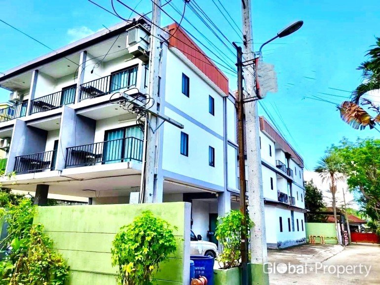 Gewerbliche Immobilie in Pattaya, Thailand 1057m², Nr. 11648