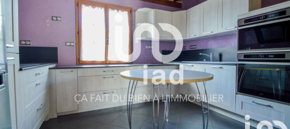 Casa de 6 dormitorios en Mont-pres-Chambord, France No. 229446 9