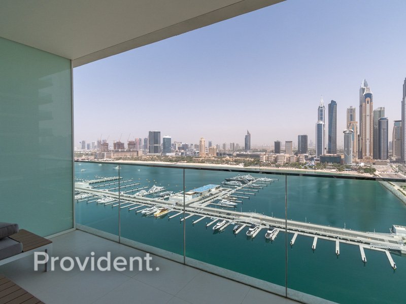 3 bedrooms Apartment in Dubai Harbour, UAE No. 4148