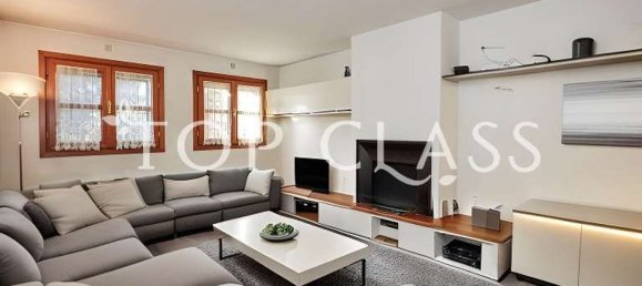 11-salle Villa à Basiglio, Italy No. 92024 2