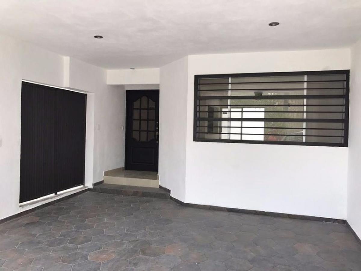 Casa de 3 dormitorios en Nuevo León, Mexico No. 153938