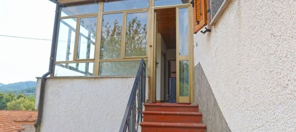 3 Schlafzimmer Haus in Mulazzo, Italy, Nr. 357110 11